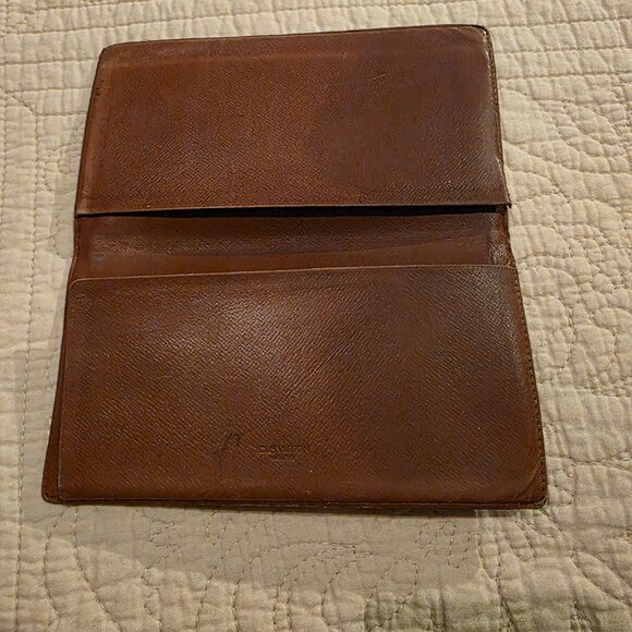 Louis Vuitton Checkbook Cover Pre-Loved - Picture 5 of 7